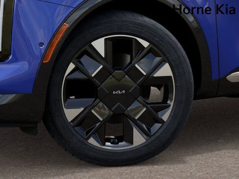 New 2026 Kia Sportage SX image 9