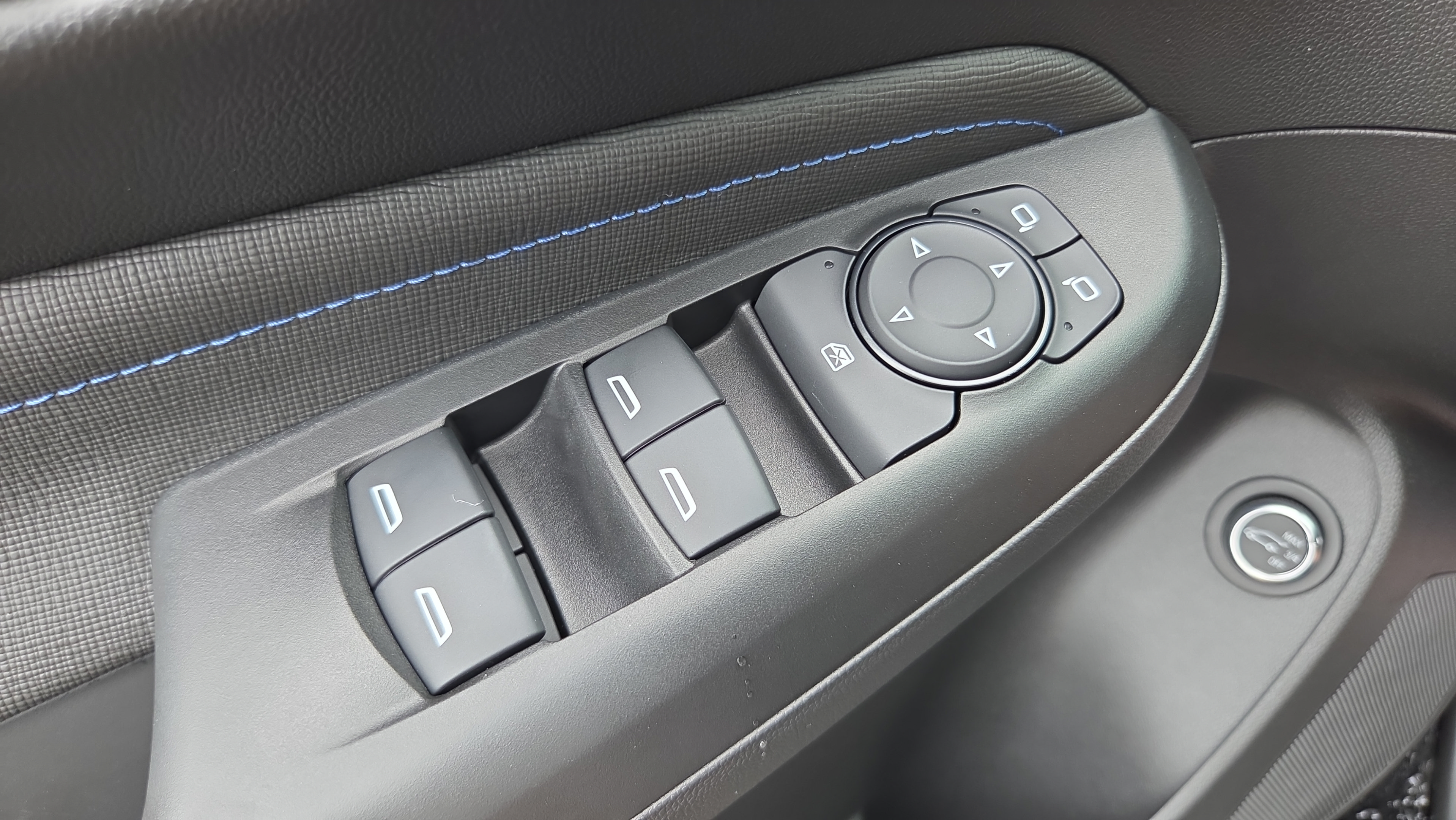 New 2026 Buick Envista Sport Touring w/ Convenience I Package FWD image 28
