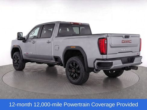 Used 2025 GMC Sierra 2500 AT4 w/ AT4 Premium Plus Package AWD/4WD image 3