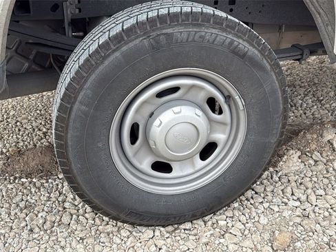 Used 2024 Ford F250 XL image 6