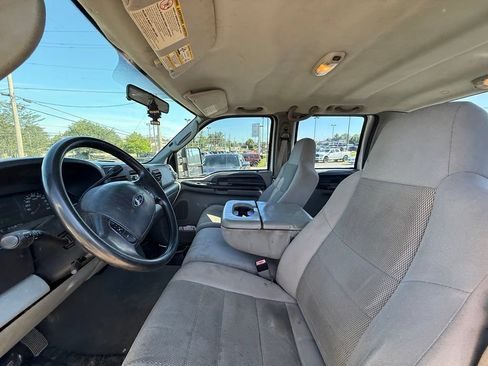 Used 2006 Ford F350 XLT AWD/4WD image 14