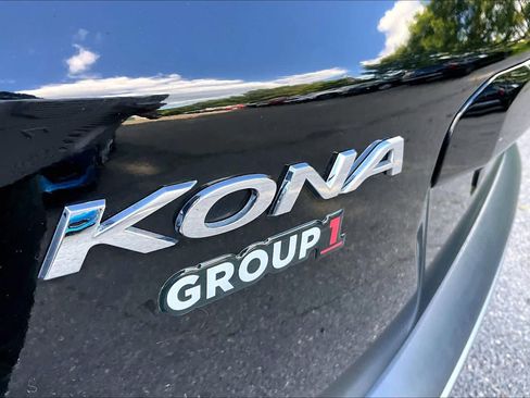 Used 2022 Hyundai Kona Limited AWD/4WD image 10