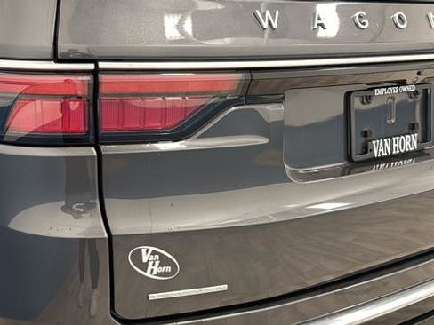 Used 2022 Jeep Wagoneer Series III image 37