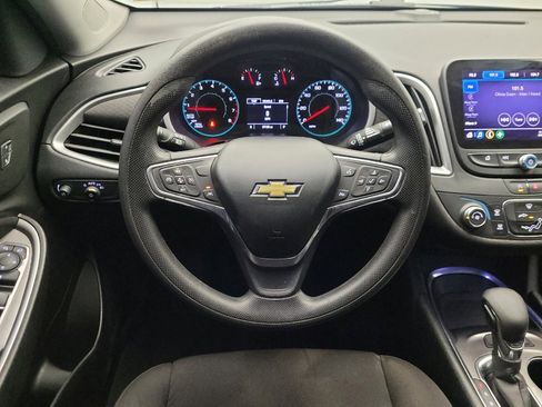 Used 2022 Chevrolet Malibu LS w/ Driver Confidence Package II FWD image 22