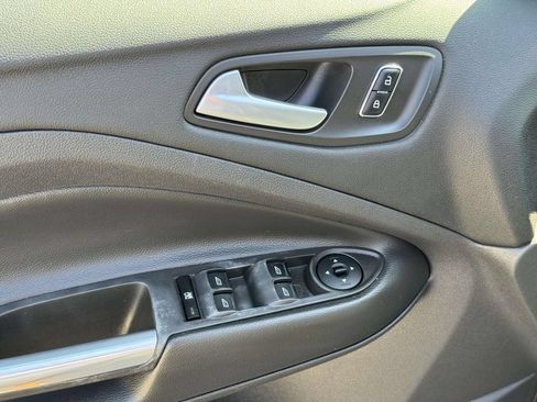 Used 2014 Ford Escape SE AWD/4WD image 17