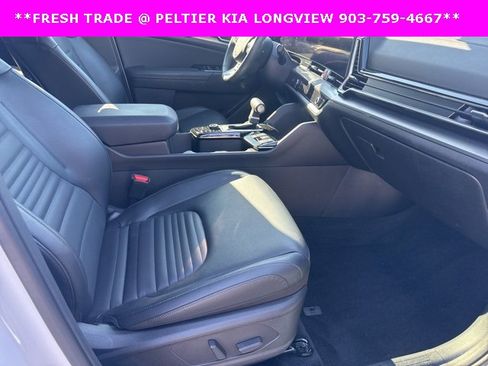 Used 2024 Kia Sportage SX image 10