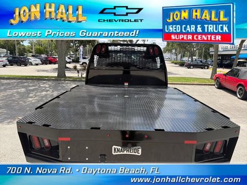 Used 2023 RAM 3500 Tradesman w/ Chrome Appearance Group AWD/4WD image 10