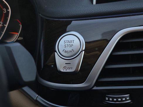 Certified 2022 BMW 740i xDrive image 24