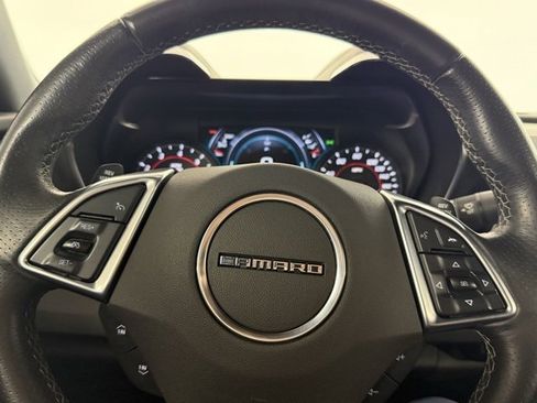 Used 2017 Chevrolet Camaro SS image 17
