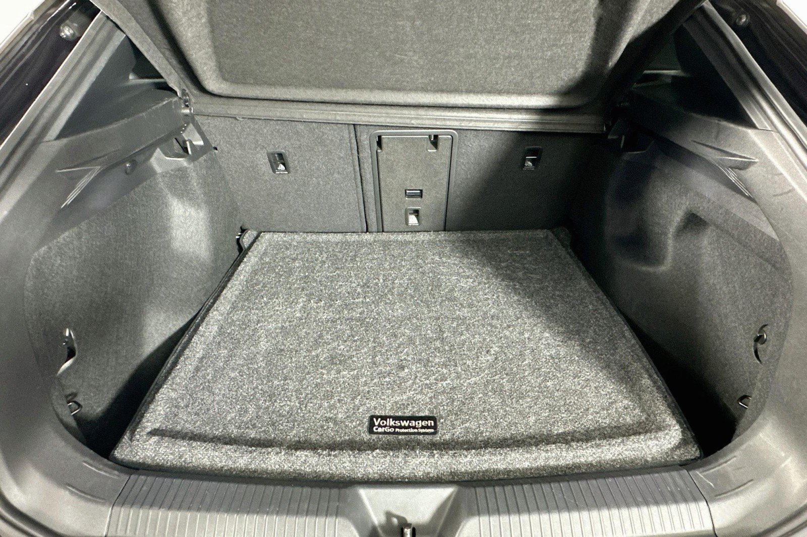 Used 2023 Volkswagen ID.4 Pro RWD image 22