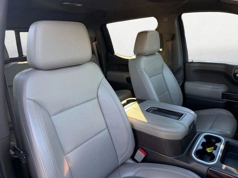 Used 2019 GMC Sierra 1500 SLT image 29