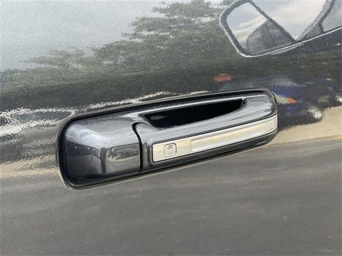 Used 2021 RAM 2500 Limited image 33