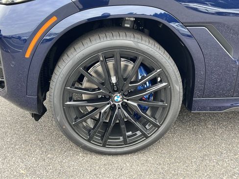 New 2026 BMW X6 M60i image 9