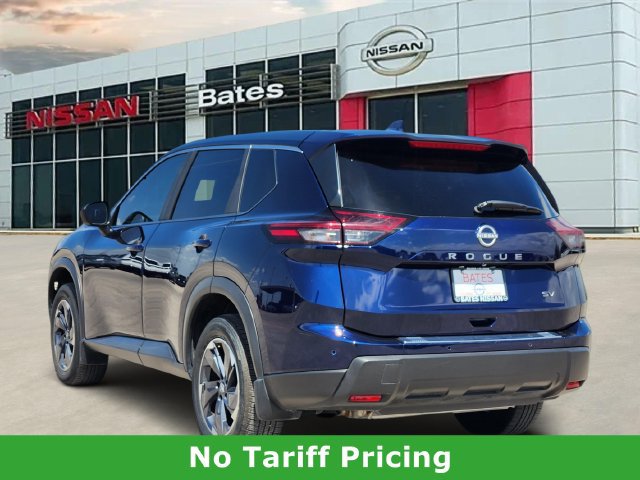 Used 2024 Nissan Rogue SV FWD image 5