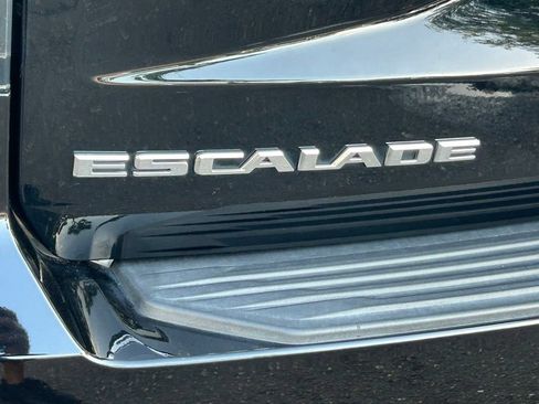 Used 2021 Cadillac Escalade ESV Sport Platinum RWD image 25