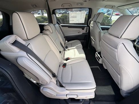 Used 2026 Honda Odyssey Touring image 36