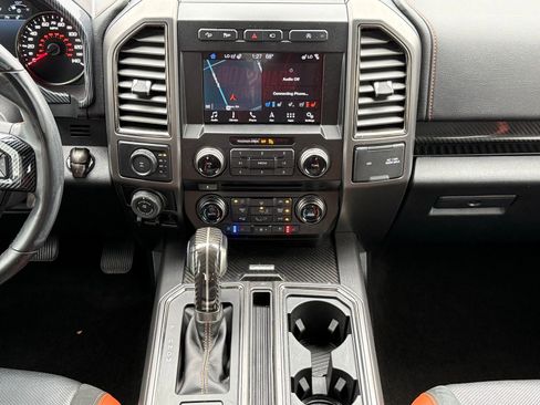 Used 2018 Ford F150 Raptor w/ Equipment Group 802A Luxury image 19