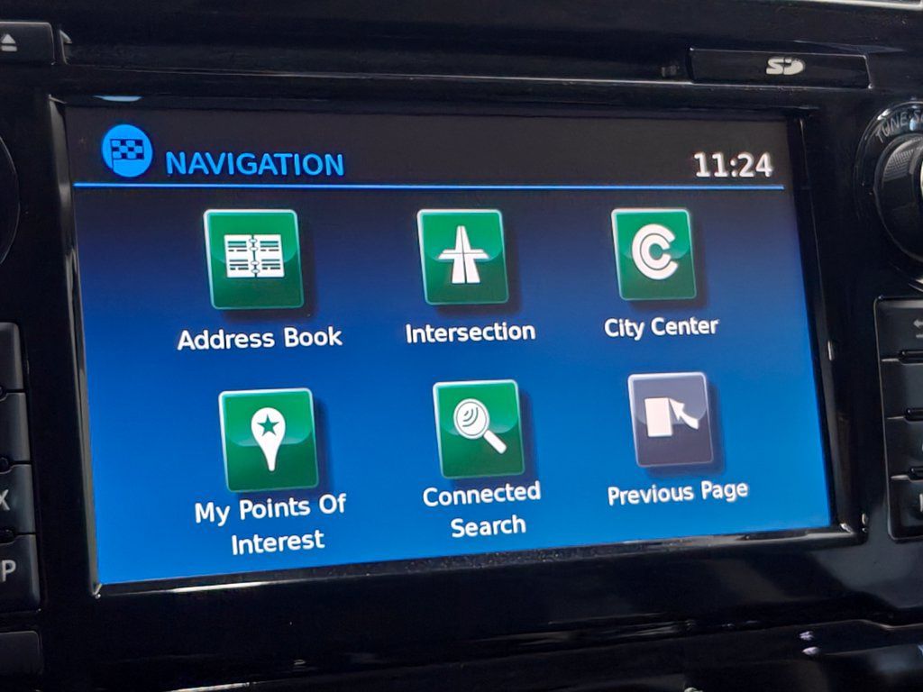 Used 2018 Nissan Titan Platinum Reserve AWD/4WD image 35
