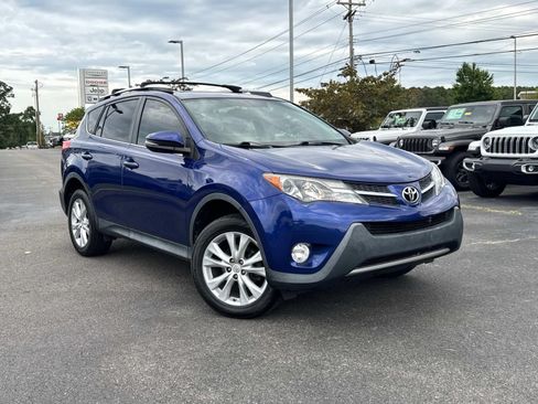 Used 2015 Toyota RAV4 Limited FWD image 1