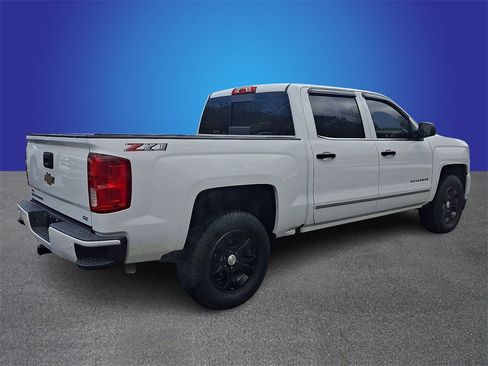 Used 2018 Chevrolet Silverado 1500 LTZ Z71 w/ LTZ Plus Package image 4