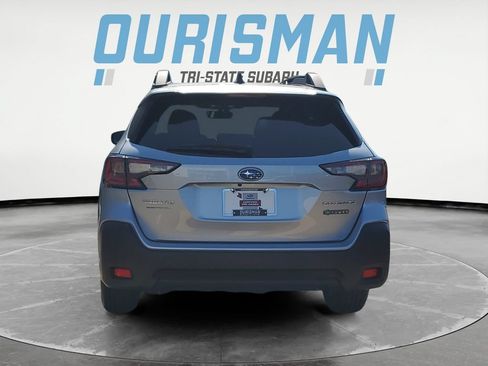 Certified 2025 Subaru Outback Premium AWD/4WD image 5