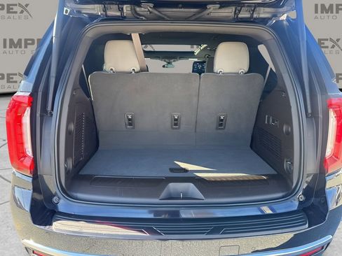 Used 2021 GMC Yukon SLT w/ SLT Luxury Plus Package image 33