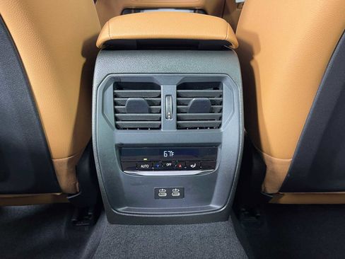 New 2026 BMW 330i Sedan w/ M Sport Package image 29