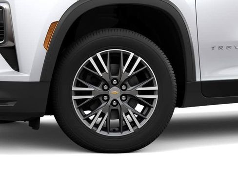 New 2027 Chevrolet Traverse LT w/ Driver Confidence Package FWD image 30