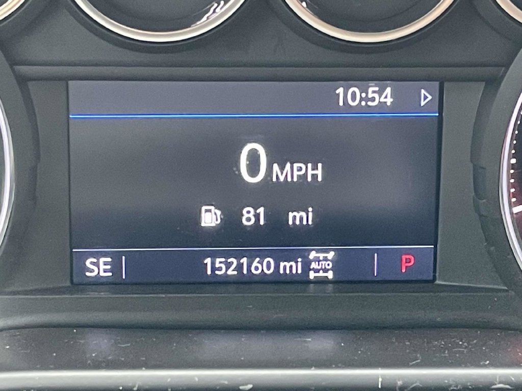 Used 2019 Chevrolet Silverado 1500 RST AWD/4WD image 23