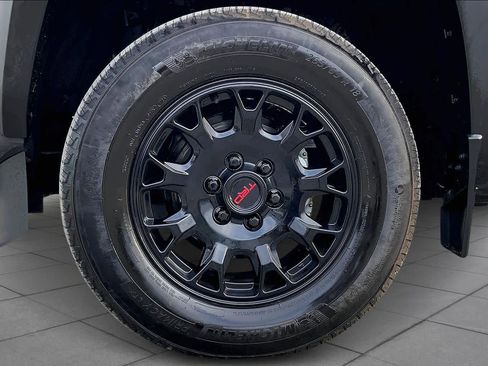 Used 2024 Toyota Tacoma SR5 image 11