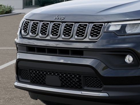 New 2026 Jeep Compass Latitude AWD/4WD image 11
