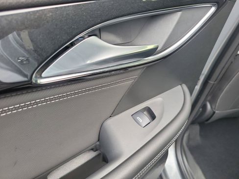 Used 2024 Buick Envision Preferred AWD/4WD image 13