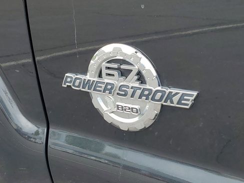 Used 2015 Ford F250 Lariat w/ Lariat Ultimate Package AWD/4WD image 7