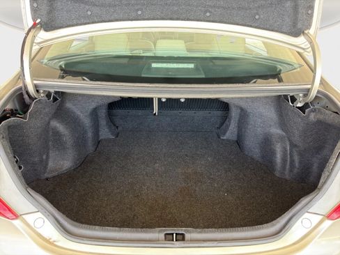 Used 2014 Toyota Camry LE FWD image 20
