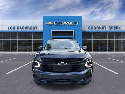 Used 2024 Chevrolet Tahoe RST w/ Luxury Package RWD image 3