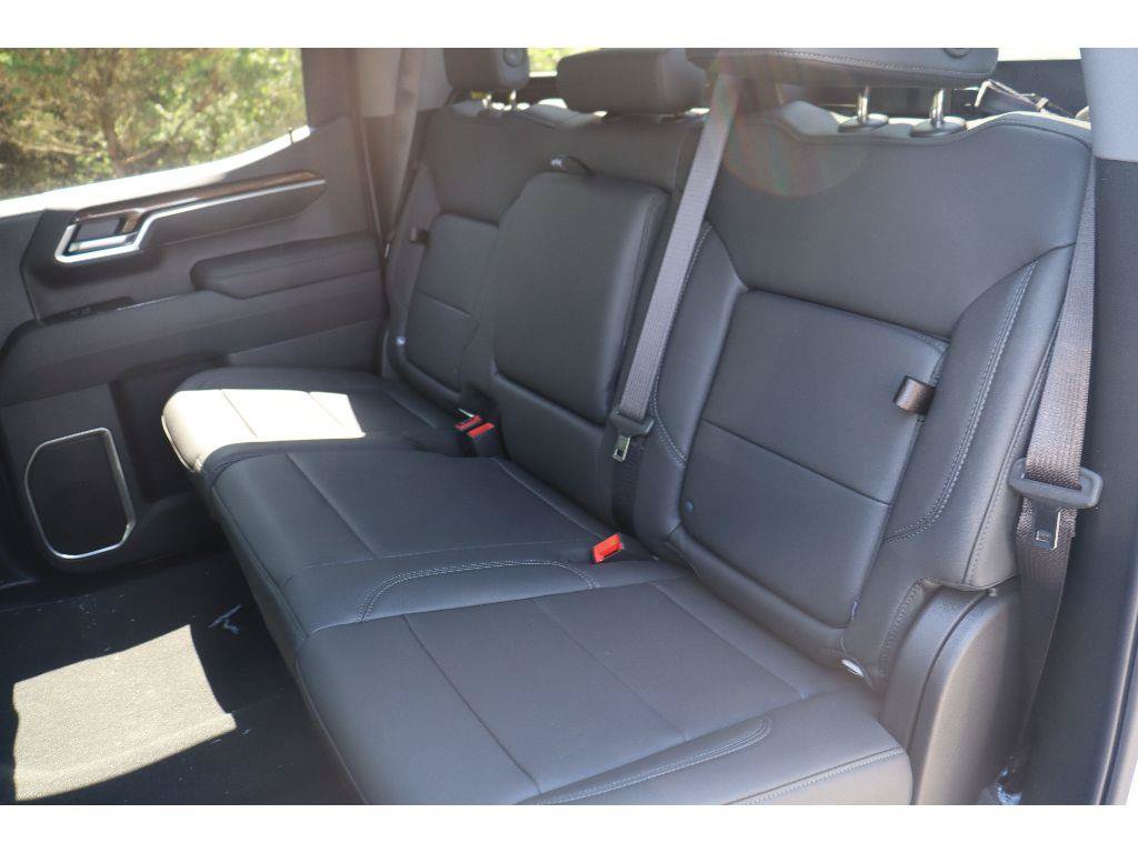 New 2026 Chevrolet Silverado 1500 RST w/ Safety Package AWD/4WD image 28