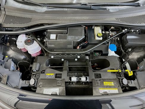 Used 2023 Volkswagen ID.4 Pro S Plus image 35