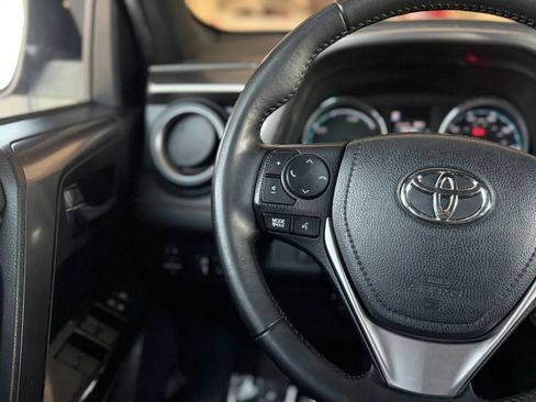 Used 2018 Toyota RAV4 SE w/ Advanced Technology Package AWD/4WD image 23