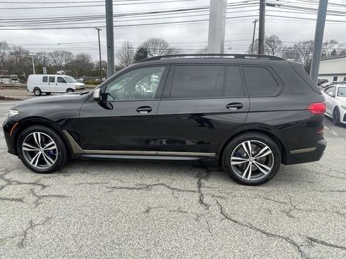 Used 2022 BMW X7 M50i w/ Cold Weather Package AWD/4WD image 7