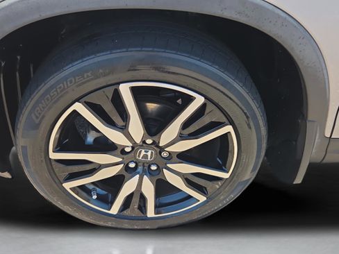 Certified 2020 Honda Pilot Touring image 31