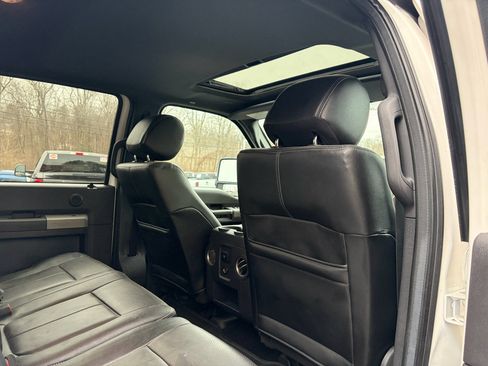 Used 2016 Ford F250 Lariat w/ Lariat Ultimate Package image 44