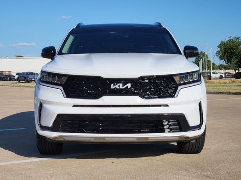 Used 2023 Kia Sorento S w/ Panoramic Sunroof Package FWD image 7