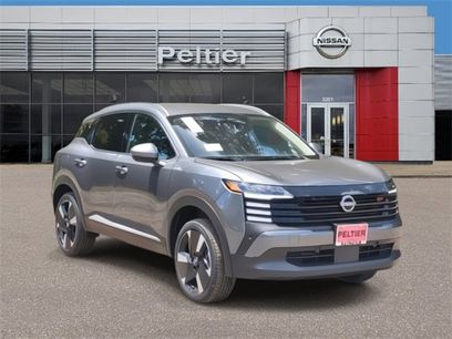 New 2025 Nissan Kicks SR