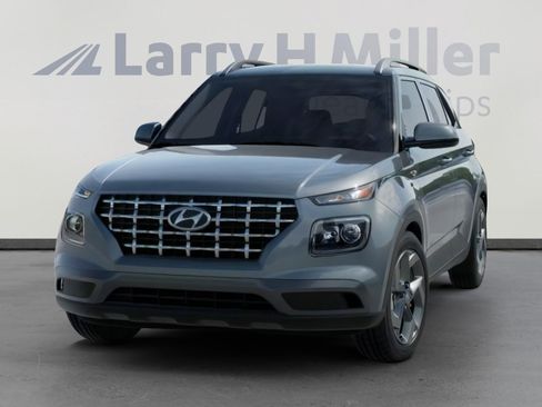 New 2026 Hyundai Venue SEL FWD image 6
