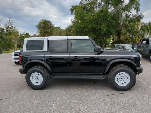New 2026 Ford Bronco Heritage Edition AWD/4WD image 8