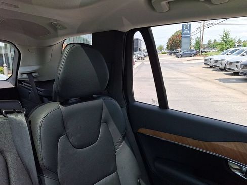 Certified 2023 Volvo XC90 B6 Plus w/ Protection Package Premier AWD/4WD image 14