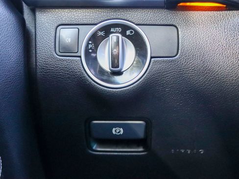 Used 2017 Mercedes-Benz GLS 450 4MATIC image 35