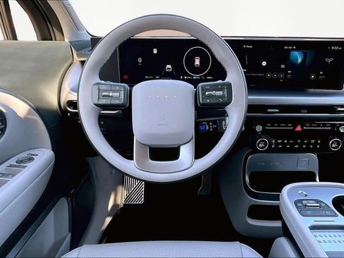 Used 2026 Hyundai Ioniq 9 Calligraphy AWD/4WD image 5