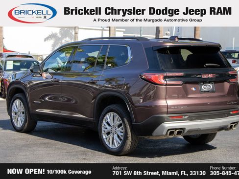 Used 2024 GMC Acadia Elevation image 7