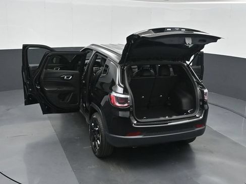 New 2026 Jeep Compass Latitude AWD/4WD image 56